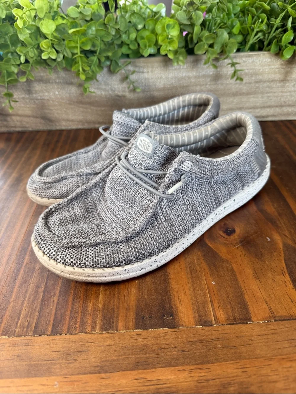 Hey Dude Youth Size 5 Grey Wally Slip-On Shoes